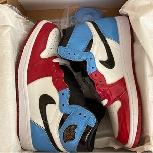 Nike Air Jordan 1 Retro High Top OG Fearless Chicago Big Kids 5.5Y CK5666-100